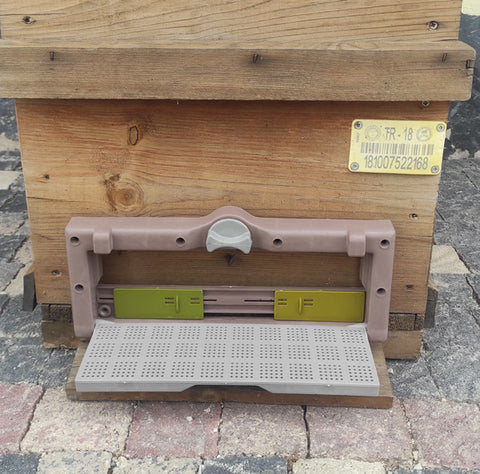 Plastik sürgülü uçuş tahtası kahverengi 34 x 13 cm