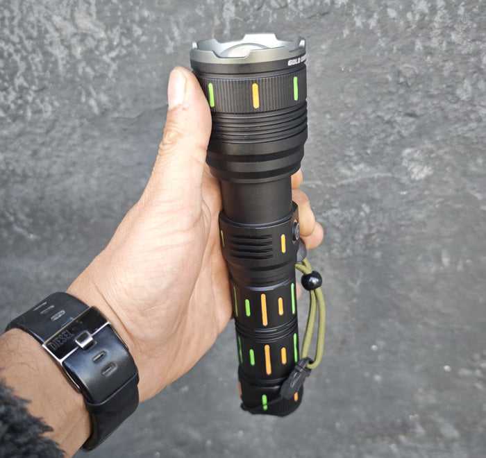 mahmutogluav av malzemeleri Gold Orion OR-G66Y zoomlu uzun menzilli şarjlı el feneri ürün görseli