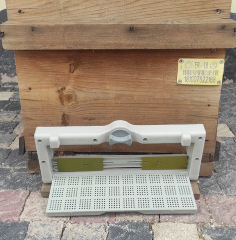Plastik sürgülü uçuş tahtası krem 34 x 13 cm